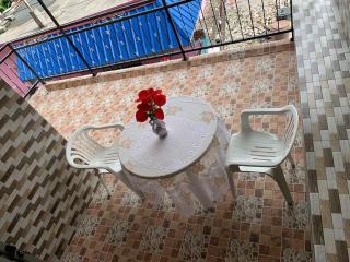 Erriah's Holiday House - 4