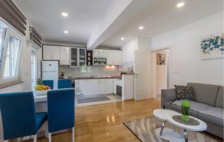 2 Bedroom Beautiful Home In Pula - 7
