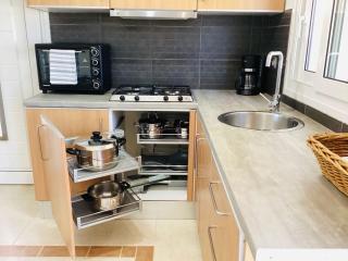 The Blue House II - 6