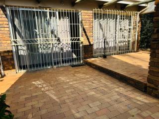 Miami Gardens - Roodepoort - 9
