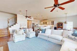 The Beach Escape - Galveston - 7