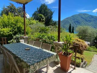 Life is Good - Front Lake Apartment in Villa - Tremezzo - 7