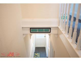 Cozy 2 Bed Apartment - WiFi, Parking - Darlington Stay - Darlington - 2