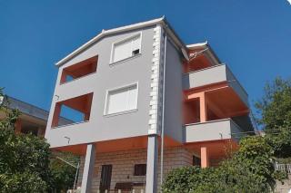 Apartments Vujica - Trogir - 0
