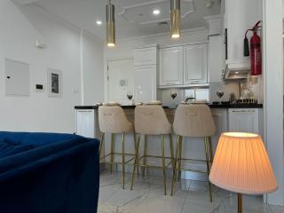 ASHRI Luxurious Apartment in Arjan near Miracle Gardens - Dubai - 6