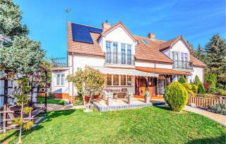 5 Bedroom Stunning Home In Grzybowo - Grzybowo - 0