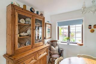 Cedra Cottage - Vintage Country Hideaway - 3