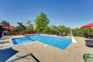 Indian Point Cabin 19 near SDC, Branson, and Table Rock Lake - 1