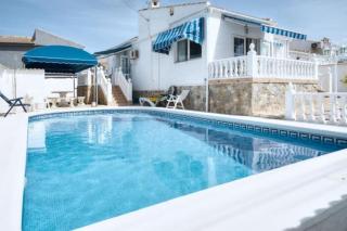 Chalet con piscina privada para disfrutar - La Mata - 7