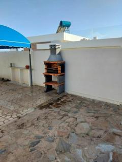 Chalet con piscina privada para disfrutar - La Mata - 4