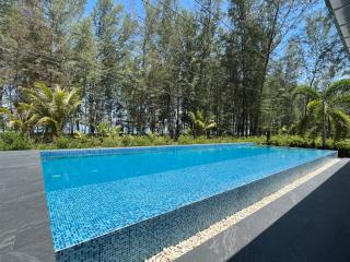 Coral Beach Pool Villa Khao Lak - Khao Lak - 9
