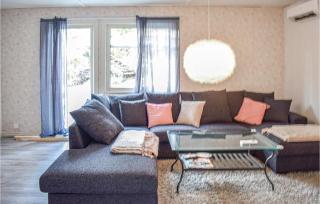 2 Bedroom Amazing Home In Figeholm - 8