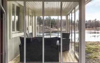 2 Bedroom Awesome Home In Frövi - 3