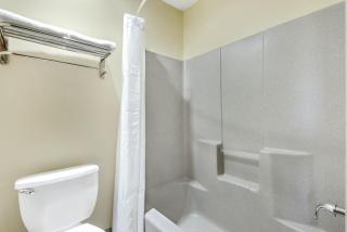 Super 8 by Wyndham Kansas City - Kansas City - 8