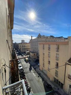 STUDIO ÉQUIPÉ A 50 MÈTRE DE LA GARE ET 10 MN DES PLAGE - Sète - 9
