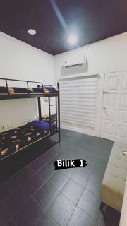 Triangle Cottage Jerteh Besut - 0