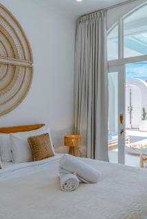 Villa MYKONIAN - NEW Modern Concept & Luxury 3BR - Central Canggu Beach - Canggu - 5