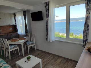 Teddy's sea view apartment - 3