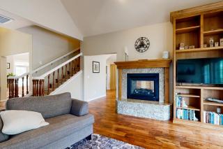 3BR House - Luxury and Adventure Await - 4