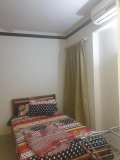 Two chalets the capacity for each one is 8 adults and 4 kids Lasirena palm khorshed with 3 bedroom's 2 bathrooms for families only please note that there is extra fees 250 LE per adults - Ain Suchna - 7