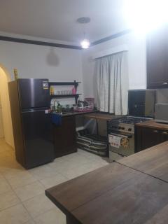 Two chalets the capacity for each one is 8 adults and 4 kids Lasirena palm khorshed with 3 bedroom's 2 bathrooms for families only please note that there is extra fees 250 LE per adults - Ain Suchna - 5