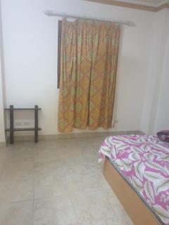 Two chalets the capacity for each one is 8 adults and 4 kids Lasirena palm khorshed with 3 bedroom's 2 bathrooms for families only please note that there is extra fees 250 LE per adults - Ain Suchna - 2