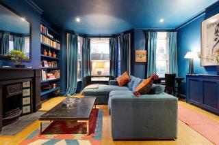 Bright, Colourful 2 bed home, 15 mins from central - 9