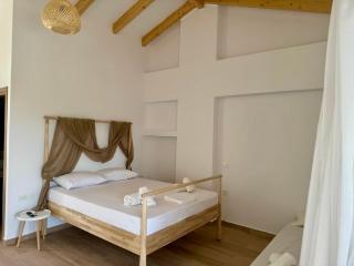 NikLuDin suites & studios - Laganas - 1
