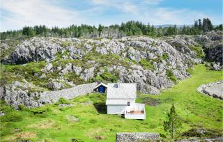 2 Bedroom Cozy Home In Stolmen - Bekkjarvik - 9
