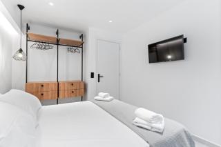 Luxury Waterfalls Villa Nidri Privet Pool Jaccuzi - Nydri - 4