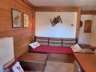 Résidence Fermes De Meribel Bat C - Confortable appartement 3 pièces pour 4 personnes aux pieds des pistes aves accès à la piscine situé à Meribel Village MAE-1800 - Les Allues - 1