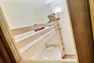 Résidence Divaria - Studio cabine 4 personnes à Tignes au pied des pistes et proche des commerces dans le quartier du Lac. Situé en rez de jardin d' MAE-2114 - Tignes - 4