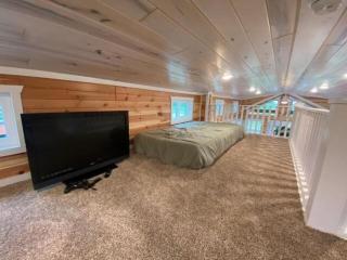 Beautiful Tiny Home Cabin perfect for families! - Jonah - 5