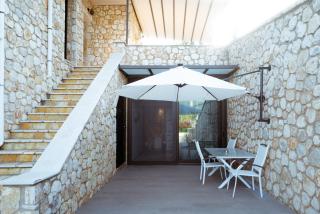 Christie's Luxury Suites - Sivota - 8