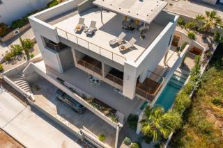 Villa Nisa - Private Pool & Panoramic Sea Views - 6