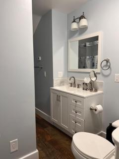 Hudson House Bed and Breakfast - 4