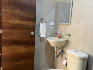 CITY DELUX - 2 Bedrooms 2 Bath - 3