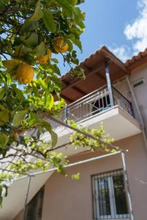 House with huge balcony - - 0