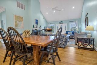 Pompano Pool House - 5