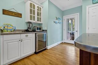 Pompano Pool House - Edisto Island - 3