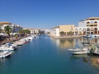 Sète Marina des Quilles, grand T2 climatisé, proche plage, parking privé - Sète - 0