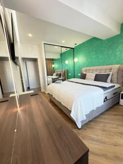 Top Deluxe Apartment in the Center - Chişinău - 0