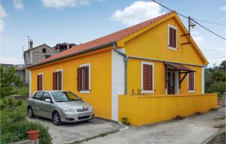 2 Bedroom Lovely Apartment In Mali Iz - 6