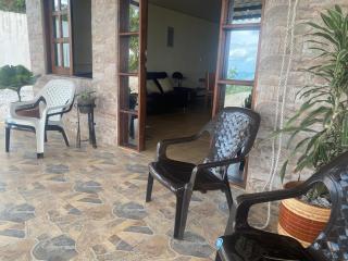 RIO CLARO ANT, Acogedora CASA con hermosa vista - 1