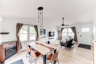 The Getaway Lodge in the Blue Ridge Mountains near Roanoke & Bedford - Troutville - 5