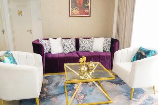 Fairway Velvet Vista 3 Bedroom Apartment with Pool and Gym - 7
