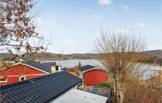 Cozy Home In Uddevalla - Uddevalla - 2