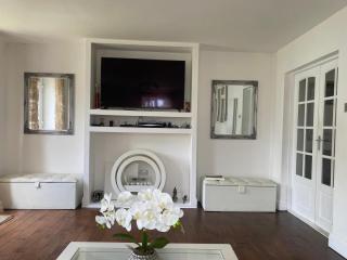 Manor House - Alwoodley, Leeds - 4