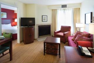 Residence Inn by Marriott Fort Collins - Fort Collins - 4