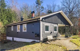 2 Bedroom Stunning Home In Örkelljunga - Fasalt - 9